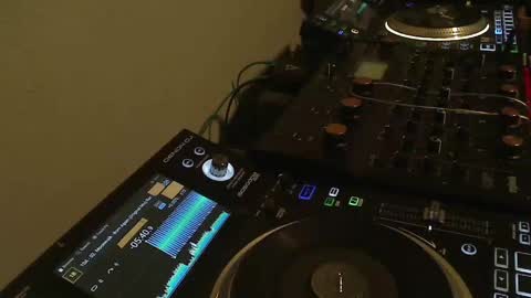 Snapshot of reticuli chatting on 06-09-26, 02:12 GearPorn online show from 06-09-26, 02:12