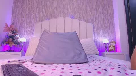 REVEN online show from 12-19-25, 03:24