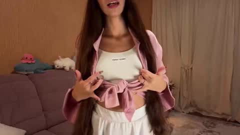 Revi online show from 10-12-25, 05:34
