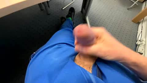 Snapshot of revilo1165 chatting on 12-07-24, 02:13 revilo1165 online show from 12-07-24, 02:13