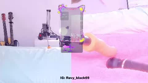 Rebecca y sarih online show from 10-21-25, 09:43