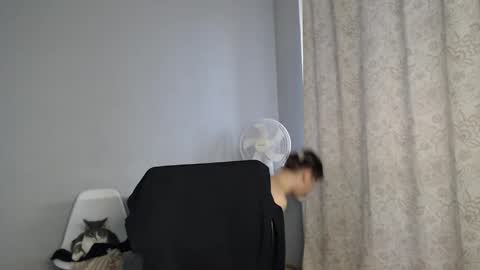 Eugene online show from 09-17-25, 05:53