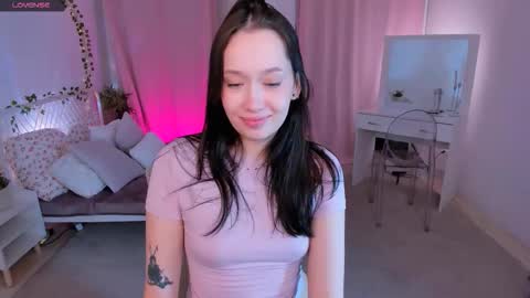 Snapshot of rey_soruy chatting on 03-15-26, 10:43 Rey online show from 03-15-26, 10:43