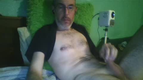 reyes_albert2006 online show from 12-02-24, 06:52