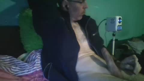 reyes_albert2006 online show from 02-23-26, 11:51