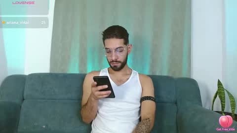 REY PABLO Independent online show from 10-03-25, 01:02