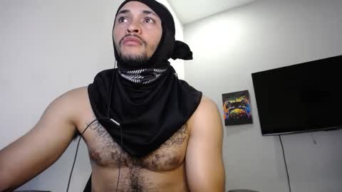 Snapshot of reypalo chatting on 10-07-25, 01:41 rey palo online show from 10-07-25, 01:41