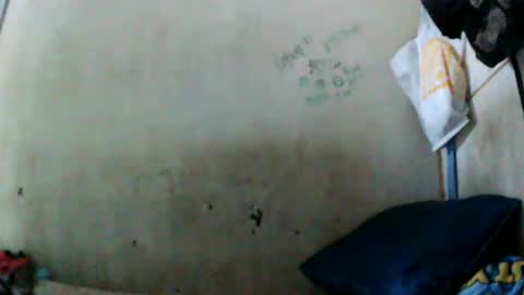 Snapshot of rezanan chatting on 12-04-25, 07:28 Rezanan online show from 12-04-25, 07:28