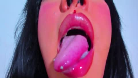 Snapshot of rgmo17 chatting on 10-03-25, 07:49 ROBERTA online show from 10-03-25, 07:49