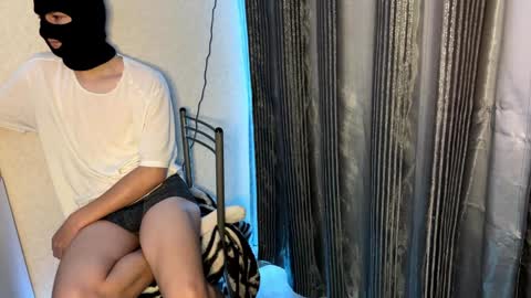 Snapshot of rhalgor chatting on 01-14-25, 03:53 Rhalgor online show from 01-14-25, 03:53