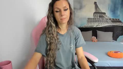 rheaetthan online show from 11-15-25, 11:51