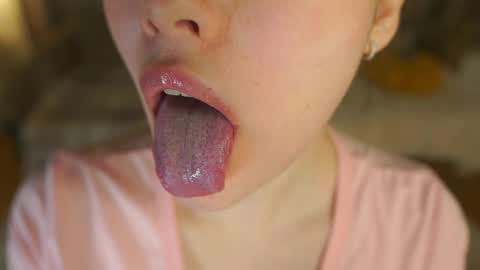 Snapshot of rhebageigel chatting on 04-26-26, 06:16 Nanami online show from 04-26-26, 06:16