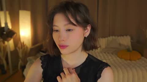 Snapshot of rhebageigel chatting on 05-02-26, 07:19 Nanami online show from 05-02-26, 07:19