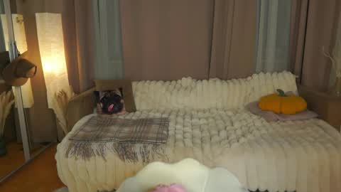 Snapshot of rhebageigel chatting on 05-03-26, 06:25 Nanami online show from 05-03-26, 06:25