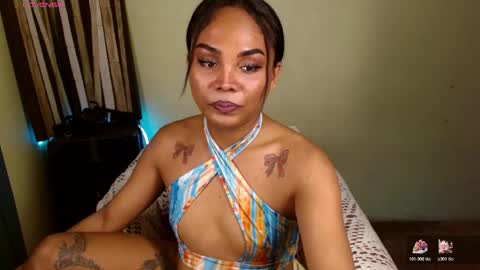 Snapshot of rhianasollway69 chatting on 11-25-25, 06:35 rhianasollway69 online show from 11-25-25, 06:35