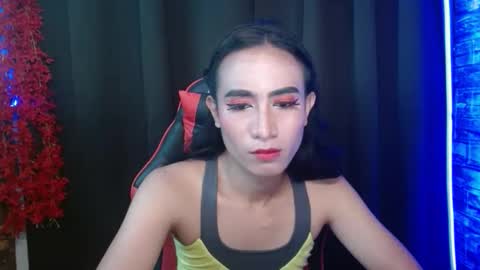 rhianesassy online show from 01-05-25, 02:17