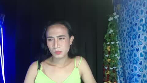 rhianesassy online show from 02-08-25, 11:44