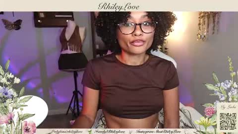 Rhileylove online show from 07-18-26, 01:32