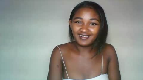 rhoanna online show from 06-16-26, 03:36