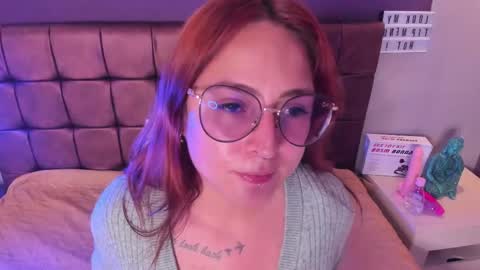 rhosyn_reyes online show from 12-27-24, 07:35