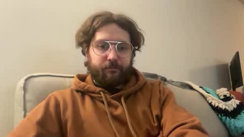 Roger online show from 05-12-26, 01:47