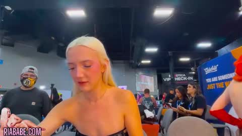 ria  online show from 10-24-25, 09:44