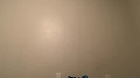 Snapshot of rian512612 chatting on 10-11-25, 04:01 rian512612 online show from 10-11-25, 04:01