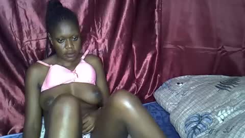 Snapshot of riana_sha chatting on 02-13-25, 05:44 riana_sha online show from 02-13-25, 05:44