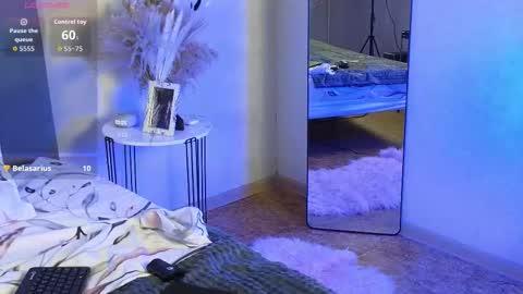 RIANA online show from 02-02-26, 05:00