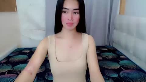 Rica online show from 10-27-25, 05:44