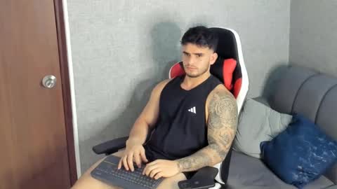 ricardogonzalez666 online show from 12-04-24, 06:44