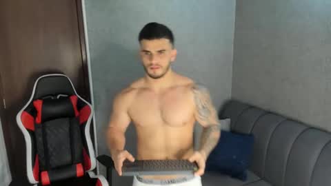 ricardogonzalez666 online show from 12-21-24, 05:40