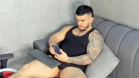 ricardogonzalez666 online show from 01-19-25, 03:29