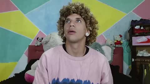 Snapshot of rich_de_la_rosa chatting on 01-09-25, 03:15 rich and kitty online show from 01-09-25, 03:15