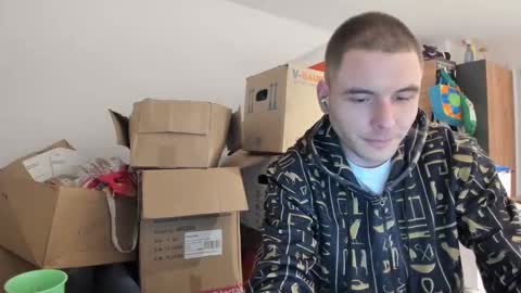 Snapshot of rich_richard567 chatting on 03-06-25, 03:13 rich_richard567 online show from 03-06-25, 03:13