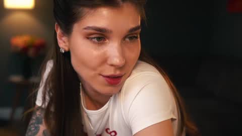 Snapshot of rich_roxy chatting on 06-23-26, 03:10 AURORA online show from 06-23-26, 03:10