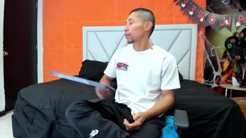 Snapshot of richar_voller chatting on 10-25-25, 11:29 richar_voller online show from 10-25-25, 11:29