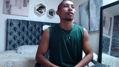 Snapshot of richar_voller chatting on 11-03-25, 11:33 richar_voller online show from 11-03-25, 11:33