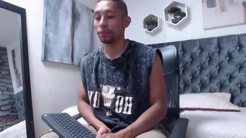 Snapshot of richar_voller chatting on 03-25-26, 11:16 richar_voller online show from 03-25-26, 11:16