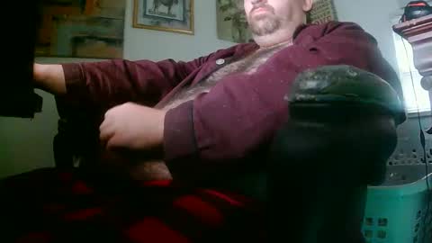 Snapshot of richard11268869 chatting on 10-27-25, 06:45 richard11268869 online show from 10-27-25, 06:45