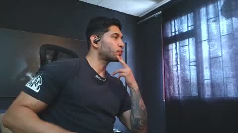 Snapshot of richard_milleer chatting on 07-08-26, 03:05 Ricardo online show from 07-08-26, 03:05