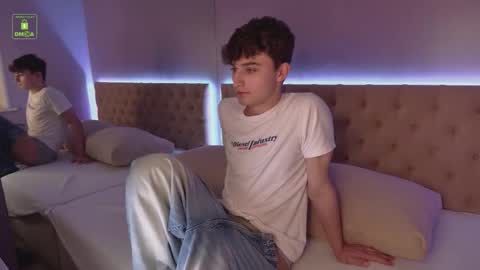 Snapshot of richard_steele_hot chatting on 10-30-25, 03:24 Richard online show from 10-30-25, 03:24