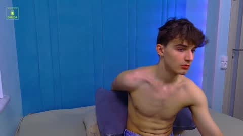 Richard online show from 12-15-25, 03:38