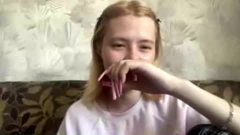 Snapshot of richellearmentrout chatting on 06-23-26, 02:04 jenny online show from 06-23-26, 02:04