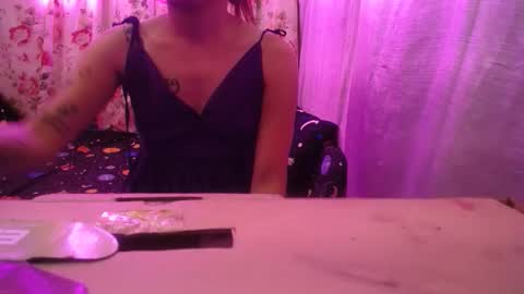 richelle online show from 10-29-25, 10:39