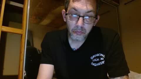 Richie online show from 05-10-26, 05:56
