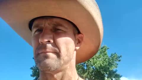 Snapshot of richie00731 chatting on 09-16-25, 10:22 Rich online show from 09-16-25, 10:22