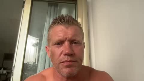 Snapshot of richiee3891 chatting on 08-01-26, 06:40 richiee3891 online show from 08-01-26, 06:40