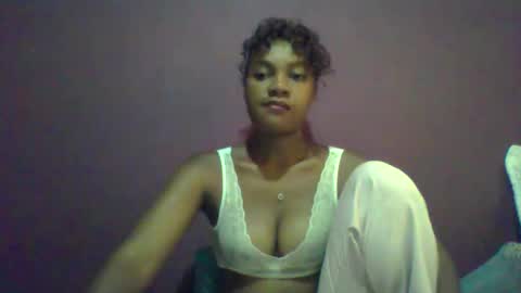 ricie001 online show from 04-14-26, 12:11