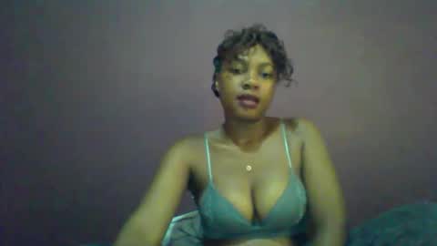 ricie001 online show from 04-30-26, 07:36